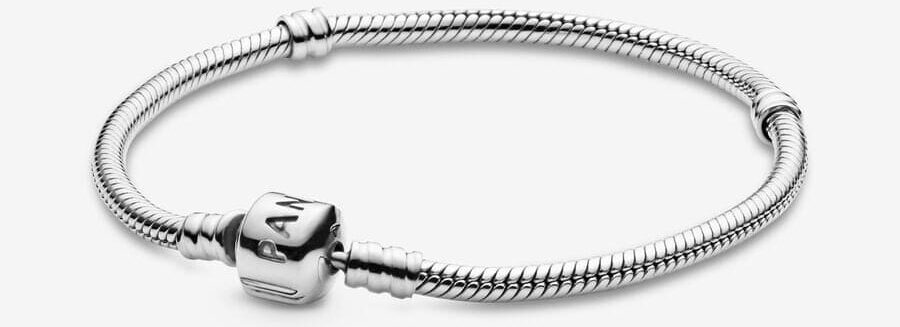 Pulsera de plata de ley y cierre Pandora en plata de ley