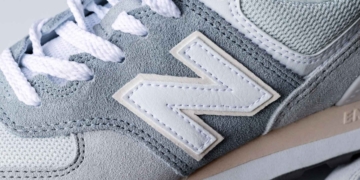 Urban Outfitters New Balance