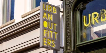 Urban Outfitters jerséis