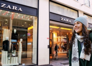 Zara jersey color tendencia