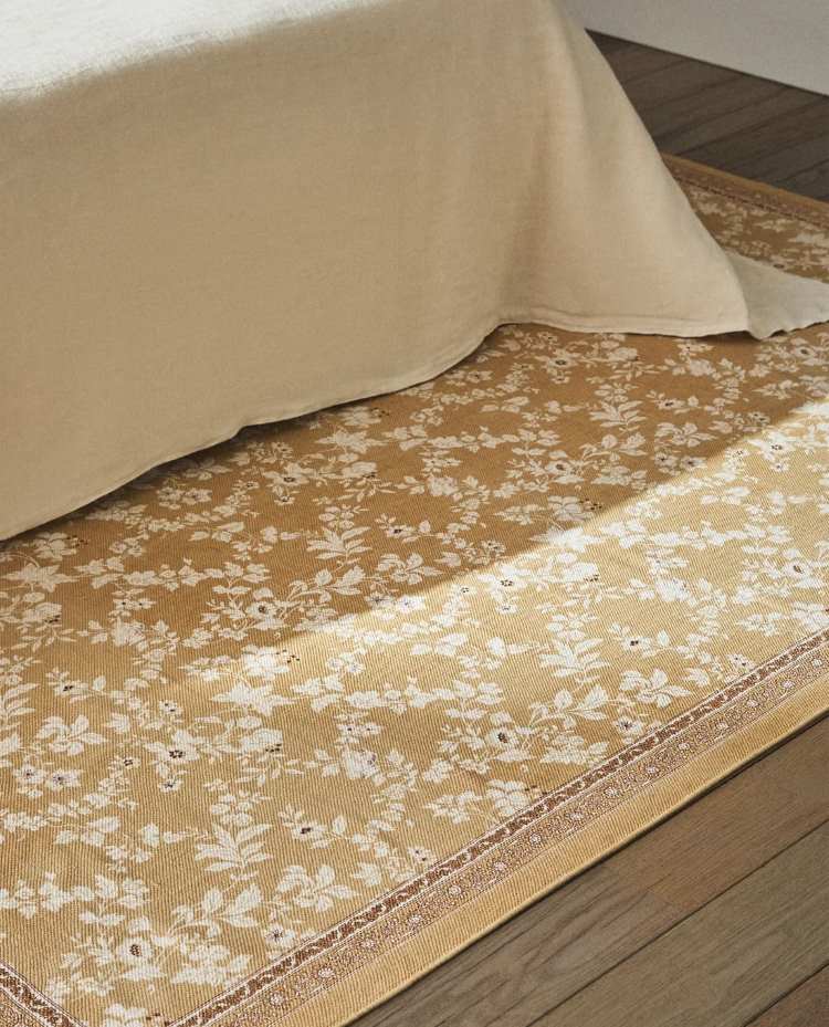 ALFOMBRA GRANDE BLOCK PRINT DE ZARA HOME