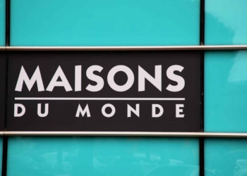 Maisons Du Monde cabecero estanteria