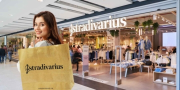 Stradivarius bolso bandolera burdeos