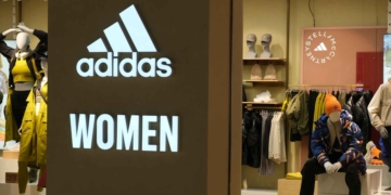 Adidas Cortavientos Hyperglam