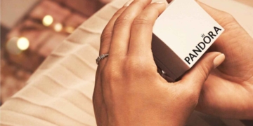 Pandora colgante personalizable oro