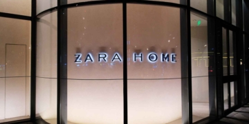 Zara Home lampara mesa cubo