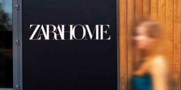 Zara Home mesa exterior mosaico