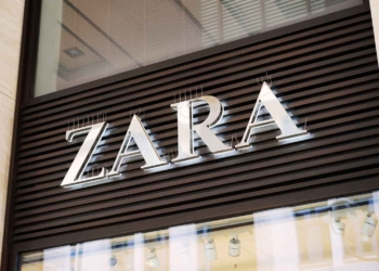 Zara abrigo combinado capucha