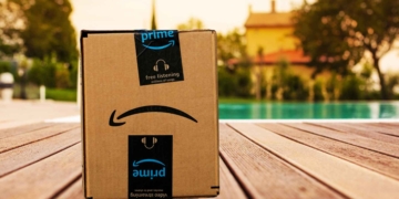 Amazon piscina iluminación