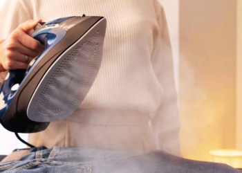 Cecotec Centro Planchado Horizontal IronHero