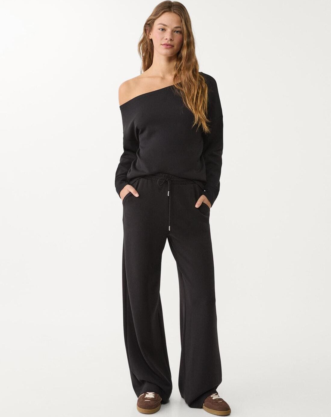 Stradivarius Pantalón palazzo tacto suave