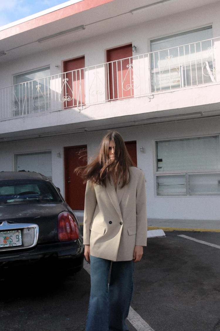 ZARA BLAZER CRUZADA OVERSIZE
