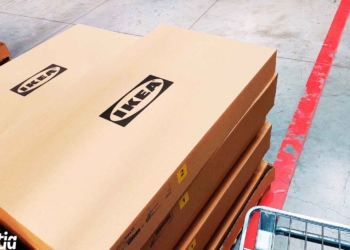 Ikea espejos STOCKHOLM 2025