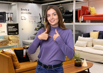 Ikea mesa auxiliar HOLMERUD