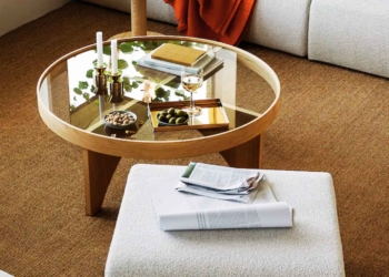 Ikea puf STOCKHOLM 2025