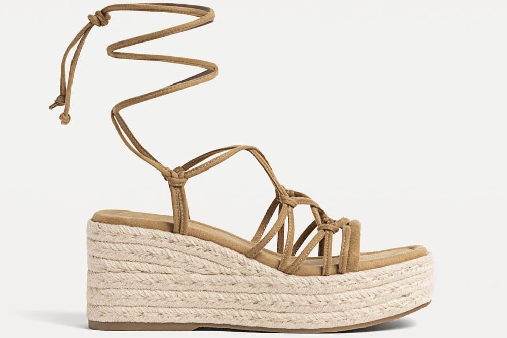 Cuñas yute atadas de Stradivarius