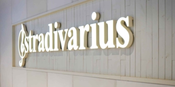 Stradivarius sandalias tacón lazo