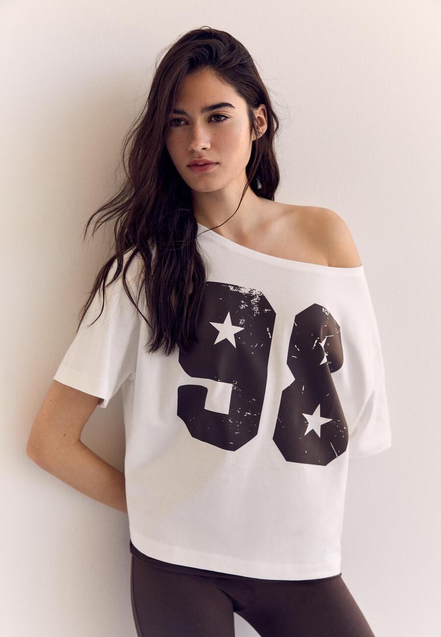 Camiseta posicional manga corta de Stradivarius