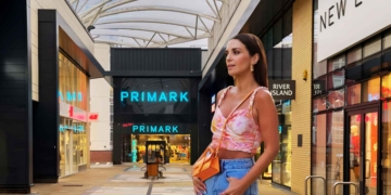 Primark vaqueros anchos Paula Echevarría