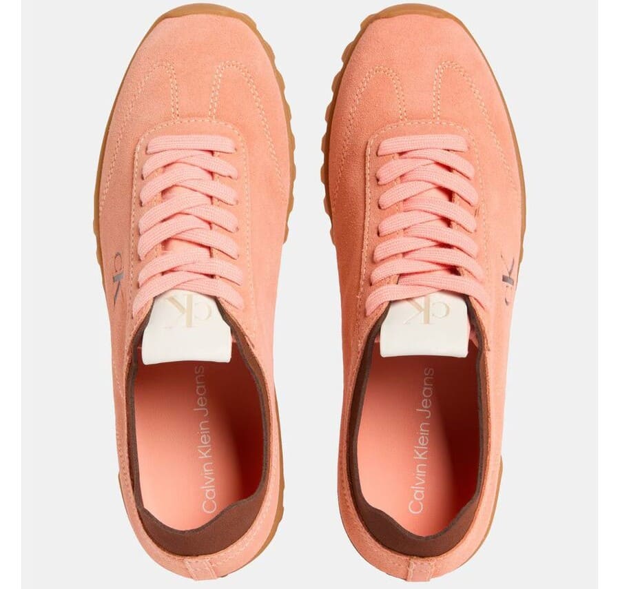 Zapatilla de ante con logo Calvin Klein de El Corte Inglés
