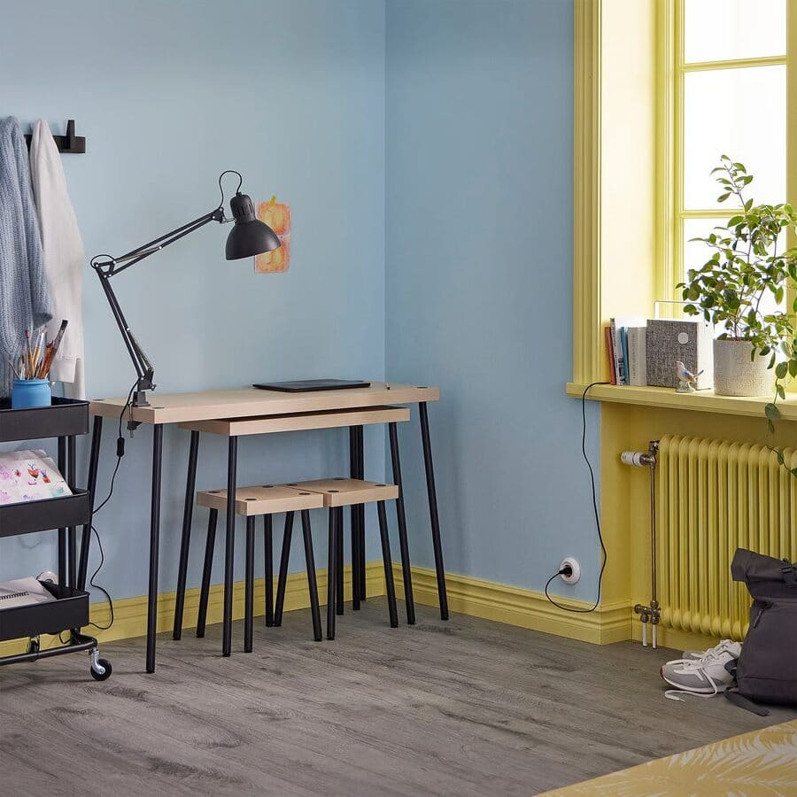 IKEA Juego de 2 mesas nido y 2 taburetes FRIDNÄS