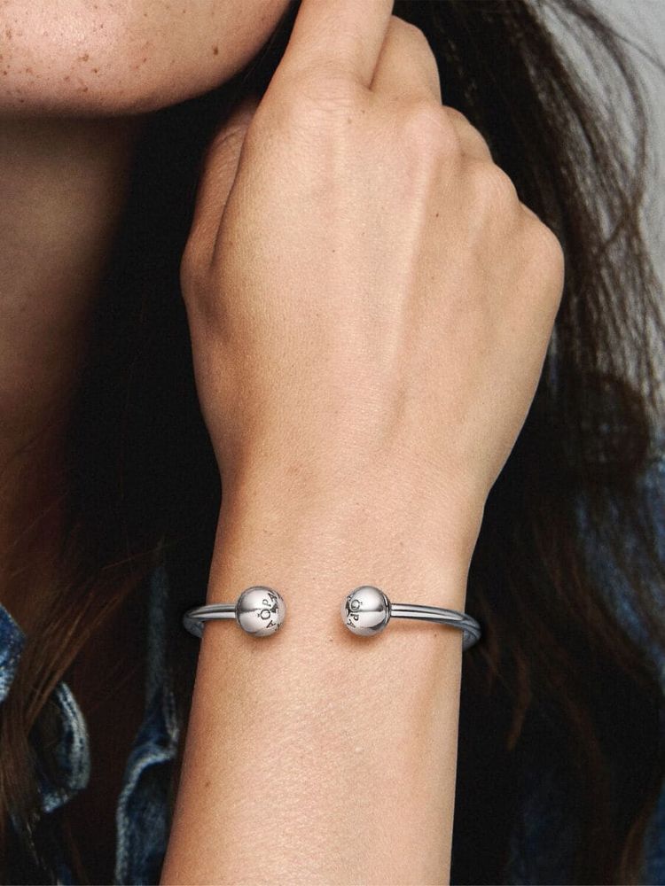 Pulsera Rígida Abierta