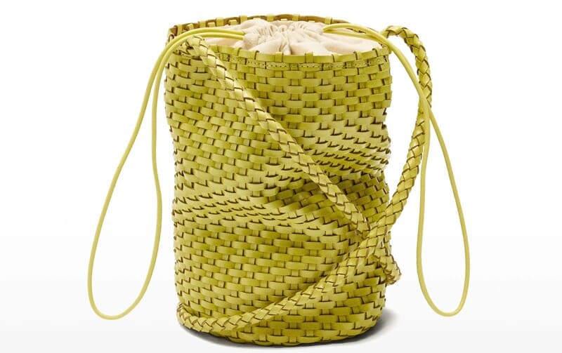 Bolso bombonera de piel trenzada de Parfois